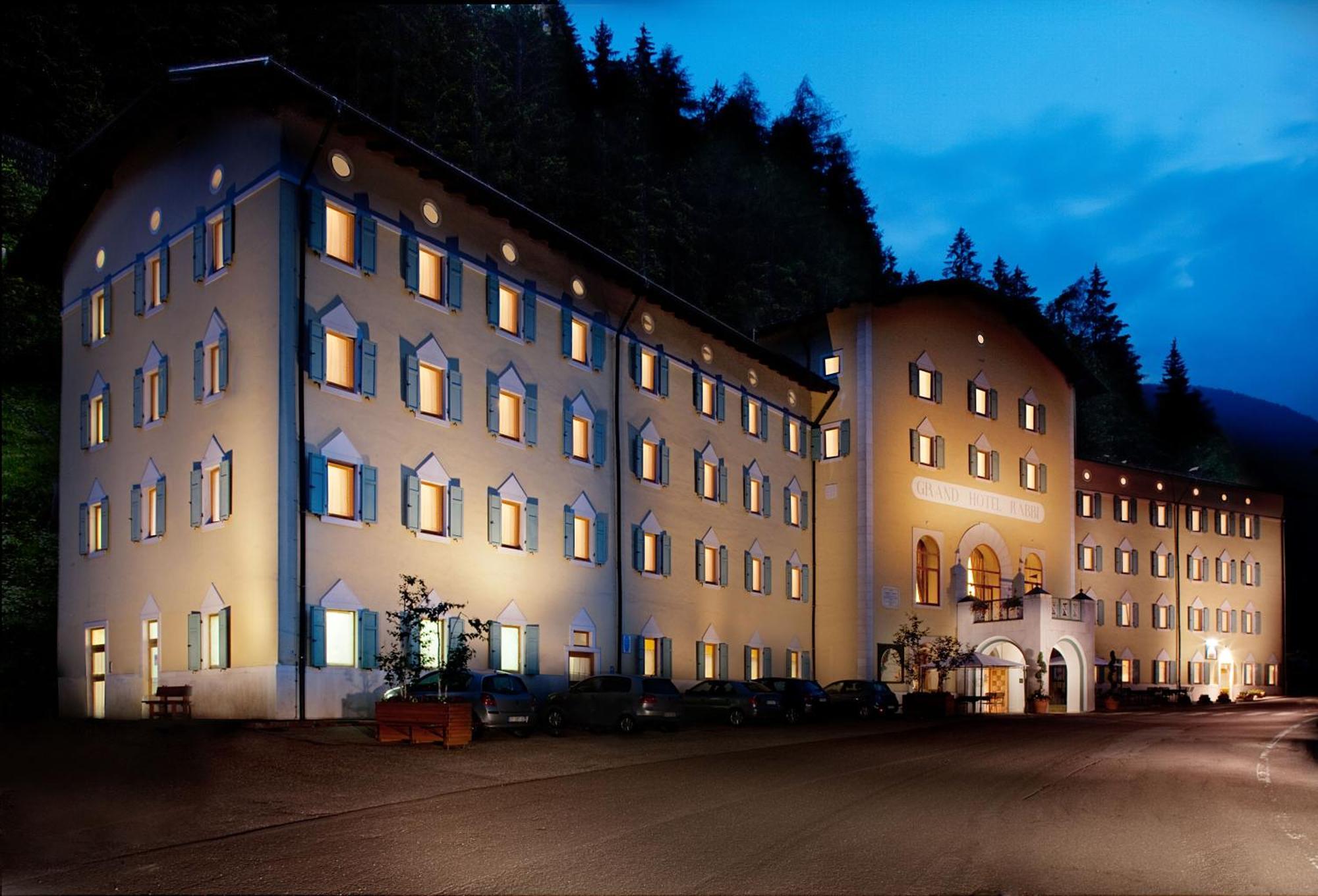 Hotel Terme Di Rabbi Bagni di Rabbi Ngoại thất bức ảnh